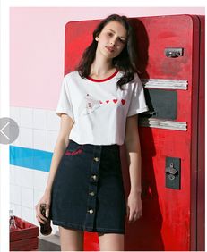 廠家直銷一手貨源 廣州女裝純棉白T低價(jià)批發(fā)，覆蓋鞋帽箱包日用品